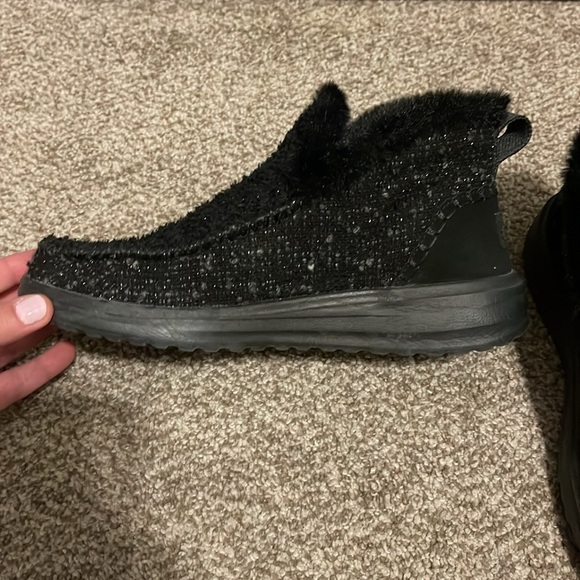 Women’s black sparkly hey dudes - Picture 2 of 4